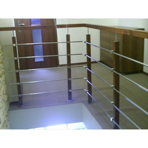 Nerezové zábradlí na schodiště L-B ZKH104 8